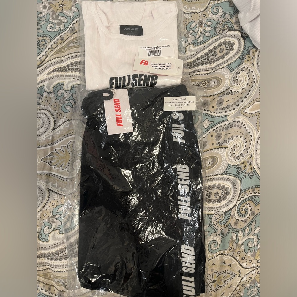 Full Send set - skirt and crop tank NWT